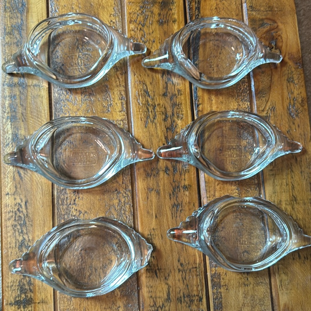 Vintage McKee Glasbake Crab Dishes